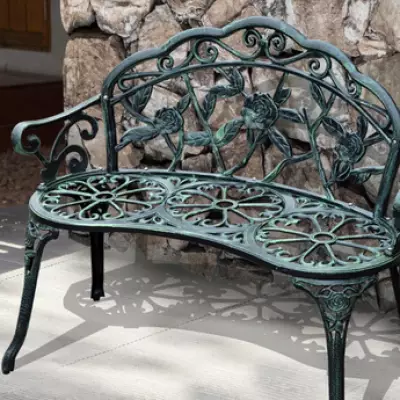 Vintage Garden Bench Under £80 Praised as 'Perfect' for Compact Outdoor Spaces