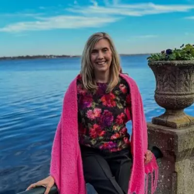 Woman Declared Dead for 13 Minutes Reveals Afterlife Message: 'Death Isn't Real'