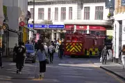 14 Treated at Farringdon After Chemical Smell on Elizabeth Line