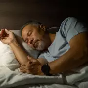 20p Kiwi Bedtime Snack Could Help You Sleep Faster and Deeper, Study Finds