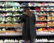3m UK Households Skipping Meals as Consumer Confidence Hits 2022 Low