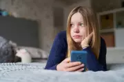 AI Diet Plans for Teens May Cause Nutritional Deficits and Health Risks