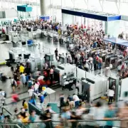 Airline Passengers Warned: Never Volunteer to Give Up Your Seat