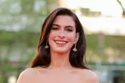 Anne Hathaway Confirms Princess Diaries 3 Progress Amid Devil Wears Prada Sequel