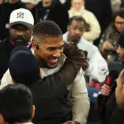 Anthony Joshua Delivers Silent Message to Tyson Fury After Ringside Snub