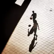 Architect Captures 'Magic' Basketball Scene from Madrid Window on Phone