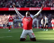 Arsenal Edge Back on Top in Title Race After Eze Stunner Sees Off Newcastle