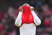 Arsenal's Title Hopes Dented by Shock Bournemouth Defeat at Emirates