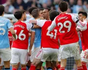 Arsenal's Title Hopes Fade After Defeat to Manchester City