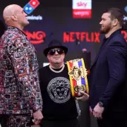 Arslanbek Makhmudov Claims Bear Wrestling Prepares Him for Tyson Fury Fight