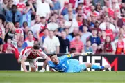 Arteta Fumes at Refereeing Decisions as Arsenal Return to Top