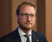 Australia 'Ill-Prepared' for Conflict, Shadow Defence Minister Warns