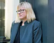 Author's $175k Prize Refusal Sparks Debate on Publishing's Demands