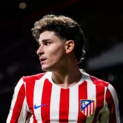 Barcelona enter race for Arsenal target Julian Alvarez with €95m bid