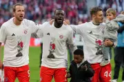 Bayern Munich's Cockatoo Mascot Returns for Bundesliga Title Celebrations