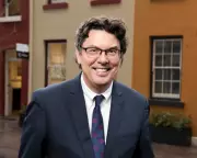 Beloved ABC Broadcaster James Valentine Dies at 64, Embraces Voluntary Assisted Dying