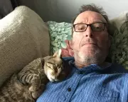 Benny the Cat: A Global Companion Who Loved Baths and Stole Hearts