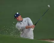 Bryson DeChambeau Crafts Own Clubs in Masters Title Quest After Near-Miss