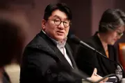 BTS Tycoon Bang Si-Hyuk Avoids Arrest in Investor Fraud Probe