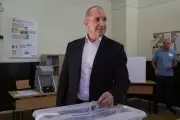 Bulgaria's Ex-President Radev Wins Decisive Election Mandate Amid Voter Fatigue