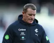 Carlton's Voss Under Fire as Blues' Collapses Expose Coaching Flaws