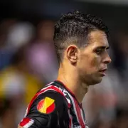 Chelsea Legend Oscar Forced into Early Retirement After Heart Scare