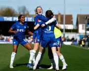 Chelsea Triumph Over Tottenham in Women's FA Cup Quarter-Final Thriller