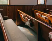 Church of England Identity Plummets as Non-Religious Majority Grows in Britain