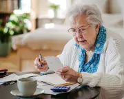 Civil Service Pension Overpayment Scandal Leaves Retirees in Lifelong Debt