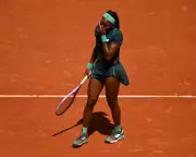Coco Gauff Fights Through Illness to Reach Madrid Open Fourth Round