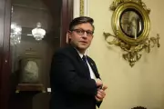Congress Extends FISA Warrantless Surveillance Law Amid Privacy Concerns