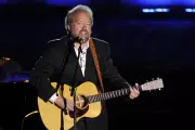 Country Music Legend Don Schlitz, Songwriter of 'The Gambler', Dies at 73