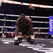 Deontay Wilder Reveals Hand Injury After Chisora Victory, Claims He 'Held Back'