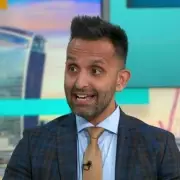 Doctor Amir Khan's Dental Tip Could Slash Dementia Risk by 60%