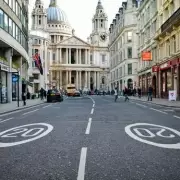 Drivers Learn Meaning of 'Dangerous' Road Sign from Theory Test Expert