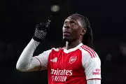 Eberechi Eze Dismisses Rival Fans' Taunts as Arsenal Focus on Trophy Hunt