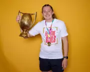 Emma Sing's 'Farm Strength' Fuels England Full-Back Ambition in Six Nations