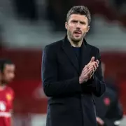 Ex-Man Utd Star Urges Carrick to Adopt Ferguson's Hairdryer Treatment