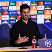 Ex-Premier League Referee Says Arsenal Deserved Penalty vs Atletico Madrid