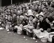 Exhibition Highlights Female Football Fans' Historic Struggle for Acceptance