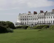 Fantasy House Hunt: Homes for Sale Near England's Marathon Routes