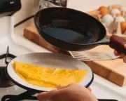 Field Company's Premium Cast-Iron Skillets on Rare Sale for Mother's Day