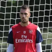 Former Arsenal Keeper Emiliano Viviano Admits Nearly Playing Drunk