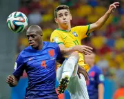 Former Chelsea Star Oscar Retires at 34 Due to Cardiac Issues