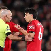 Former Referee Halsey Backs Man Utd's Martinez Red Card Appeal