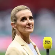 Gabby Logan Criticises Mikel Arteta's Behaviour Amid Arsenal Title Pressure