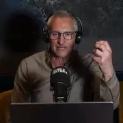Gary Lineker Defends Arsenal's Title Hopes Despite Man City Defeat