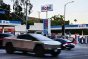 Gas Prices Set to Fall After Iran Ceasefire, Could Drop Below $4 Soon