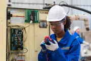 Gen Z Shifts to Trades Over University as AI Threatens Office Jobs