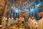 Global Easter Celebrations Captured in Pictures from Jerusalem to New York